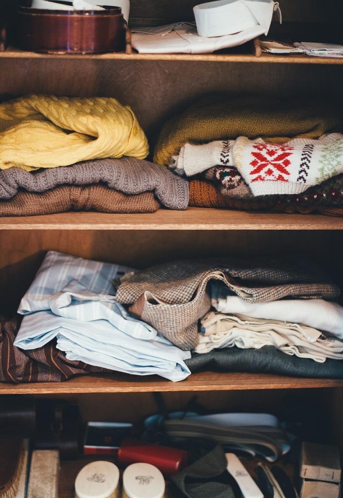 Studio Anneloes collectie met voordelen van stijlvolle kledingkeuzes: duurzame, tijdloze en veelzijdige kledingstukken