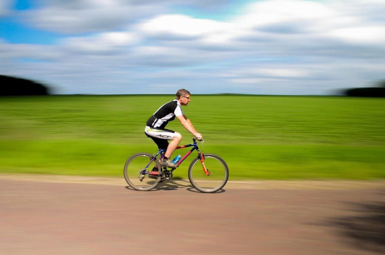 Home Chiropractor Ede helpt met bewegingsvrijheid en wervelkolom wellness voor meer energie en gezondheid