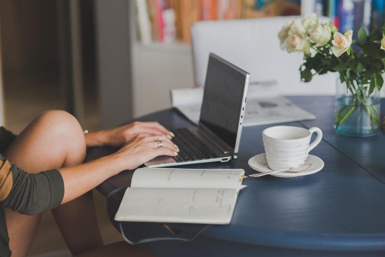 Home Flexibiliteit in een moderne SEO-strategie: specialist analyseert website-optimalisaties en groeistrategieën
